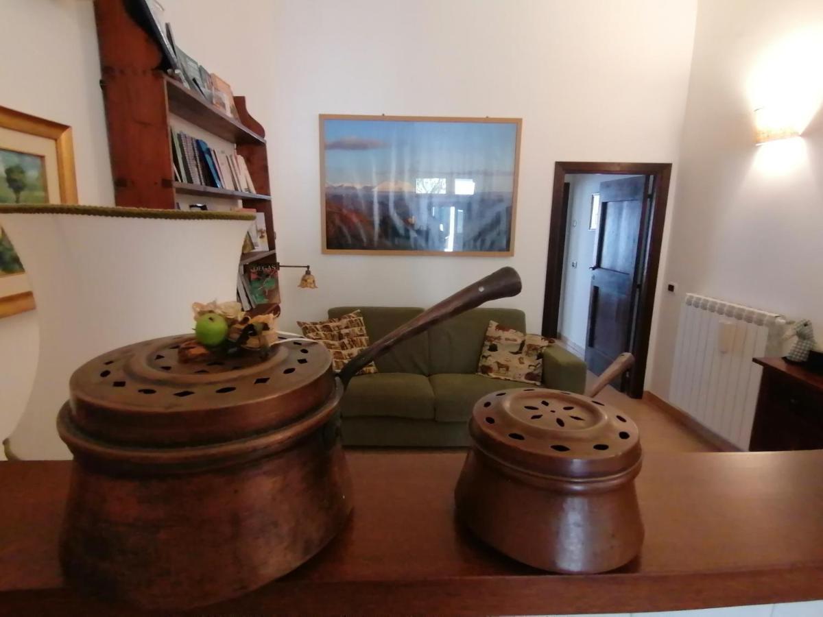 Il Sorriso Apartment Orvinio Exterior foto