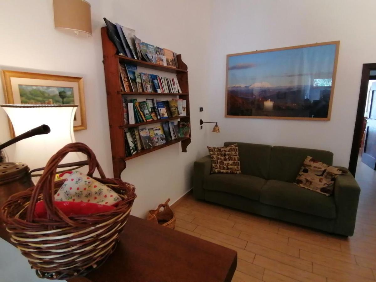 Il Sorriso Apartment Orvinio Exterior foto